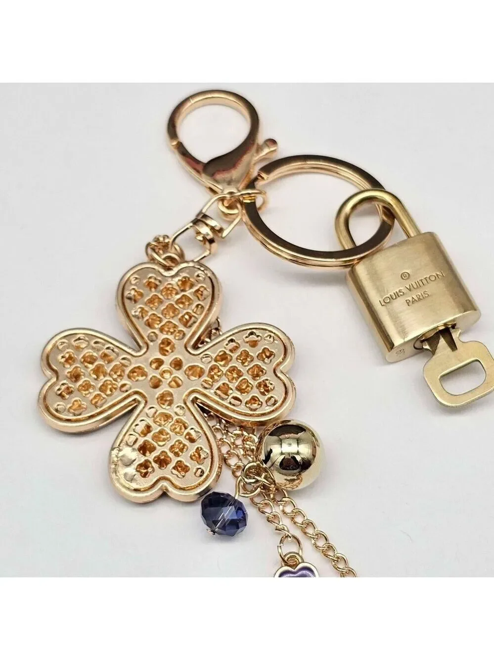 Louis Vuitton Authentic Gold Lock 🔒 Unbranded Flower Keychain Charm for Bags